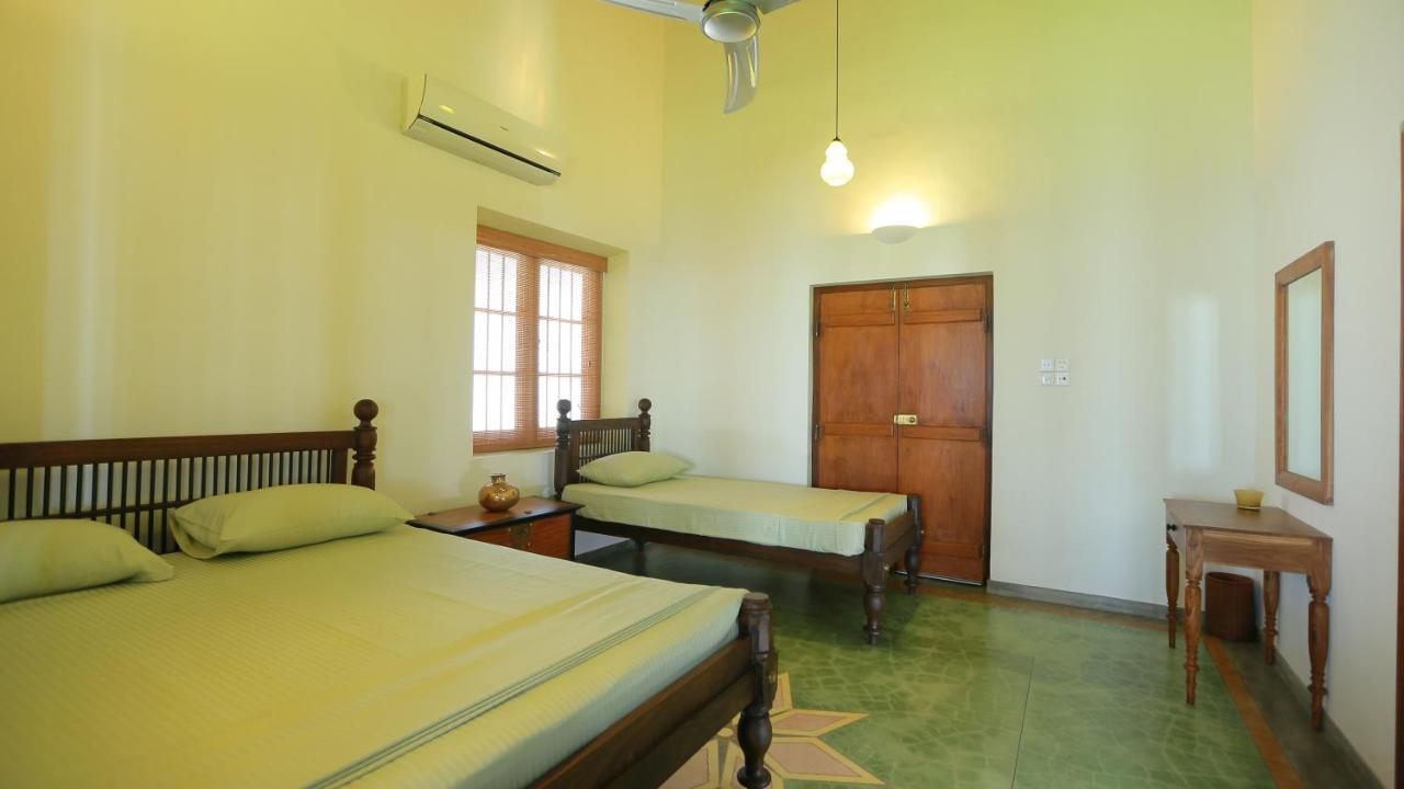 Yoho Monsoon Villa Puttalam Exterior foto
